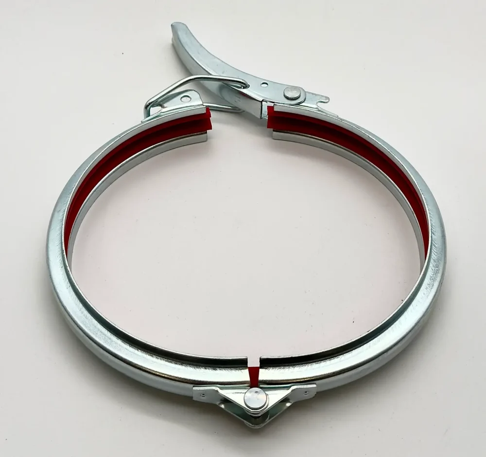 Spannschelle mit PVC-Gummieinsatz